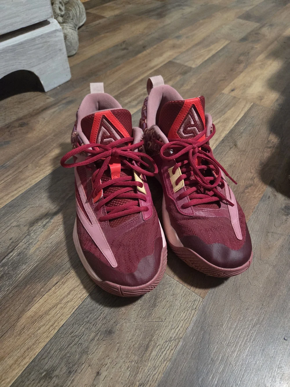 Mens NIKE Giannis Sneakers